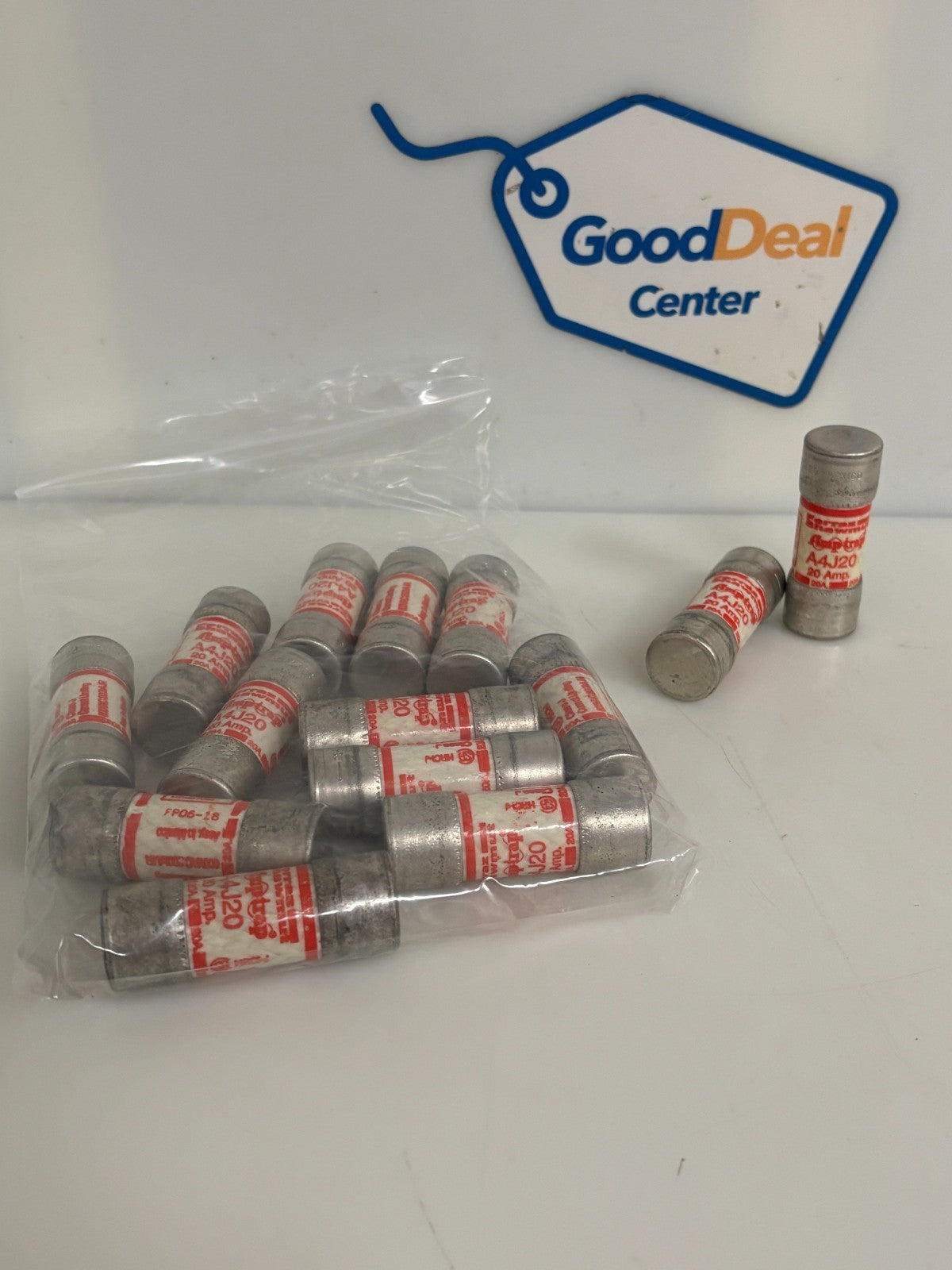 LOT OF 14 FERRAZ SHAWMUT AMPTRAP A4J20 20 AMP0
