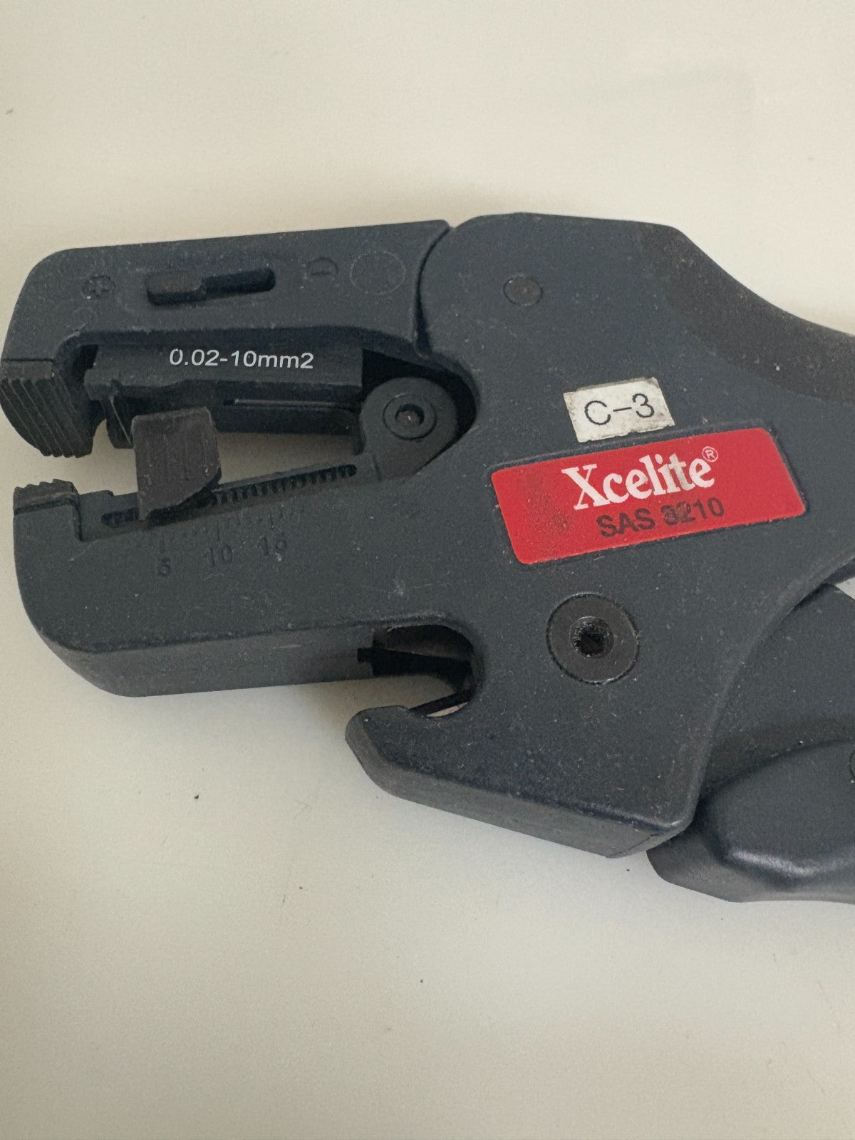 LOT OF 2  XCELITE WIRE STRIPPER SAS 3210