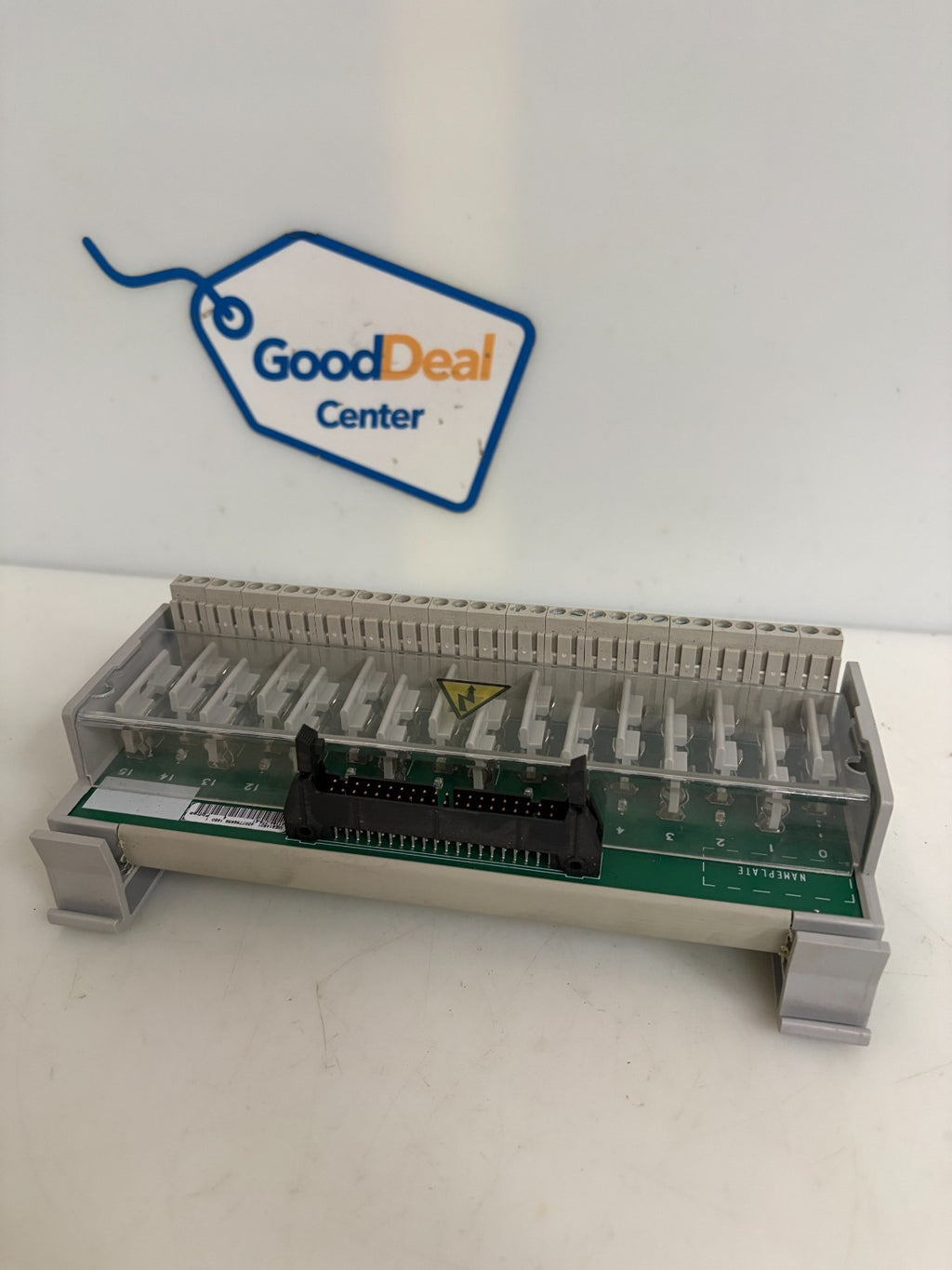 ALLEN BRADLEY FUSE TERMINAL BLOCK 40 PIN 1492-IFMU0F-FS120-4 C