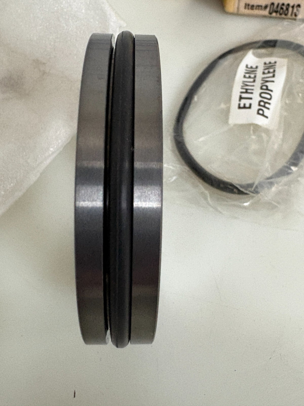 CHESTERTON SEAL STATIONARY UNIT #046813 732