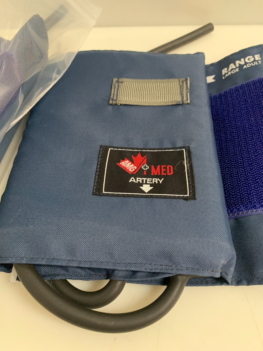 SELECT CUFF SYSTEM FOR AMG BLOOD PRESSURE MONITORS MED 8.7-12-6 LARGE ADULT1