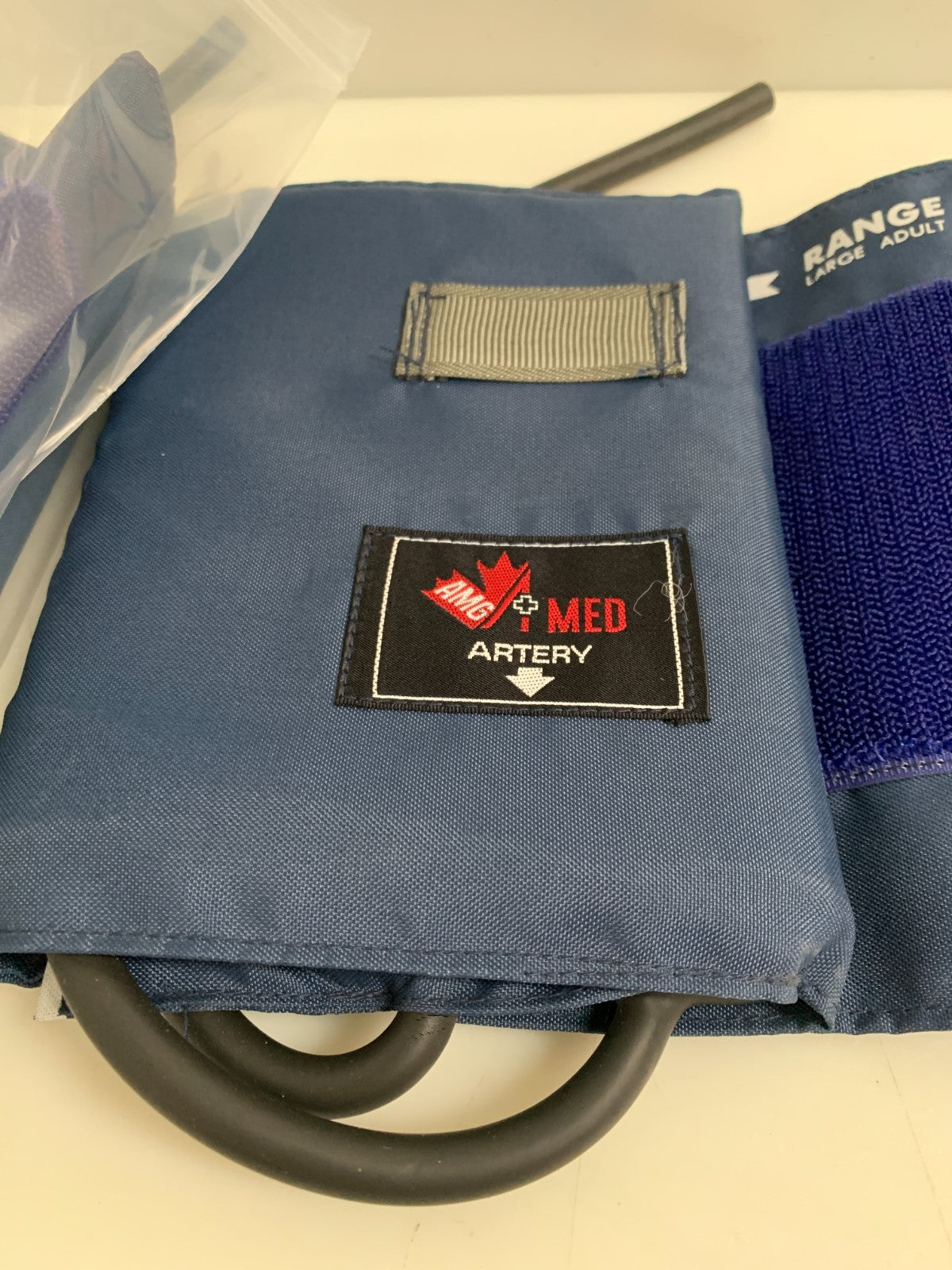 SELECT CUFF SYSTEM FOR AMG BLOOD PRESSURE MONITORS MED 8.7-12-6 LARGE ADULT1