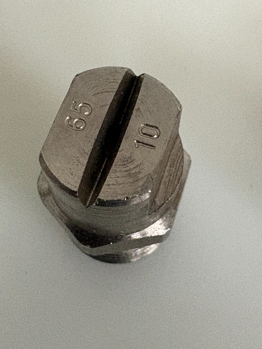 LOT OF 16 VOITH SPRAY NOZZLE 60 DEG CT60D202