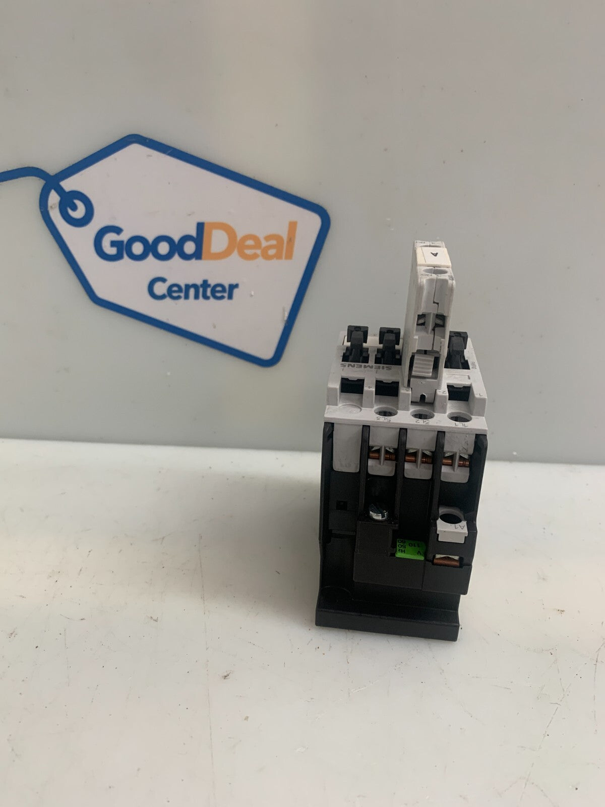 SIEMENS  Contactor   3TF3000-0A   w/3TX4010-2A0