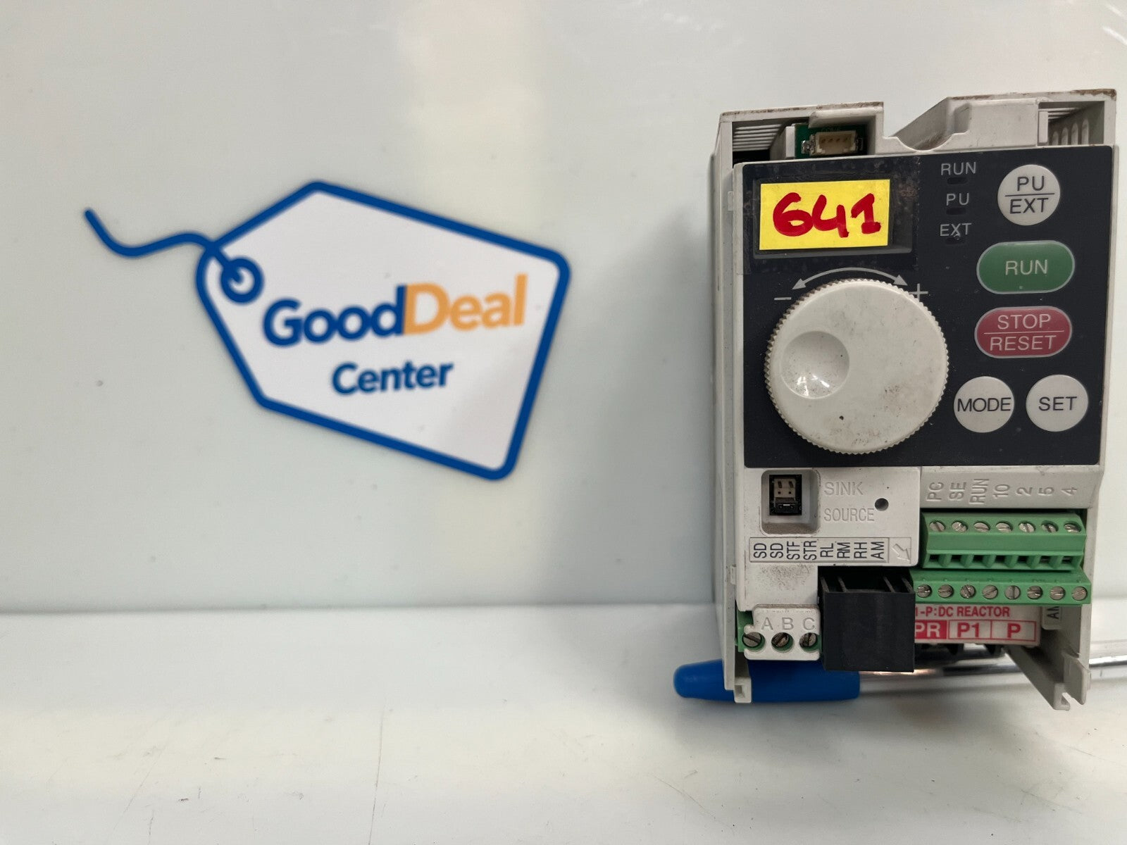 MITSUBISHI FR-S520E-0.4K-NA Inverter