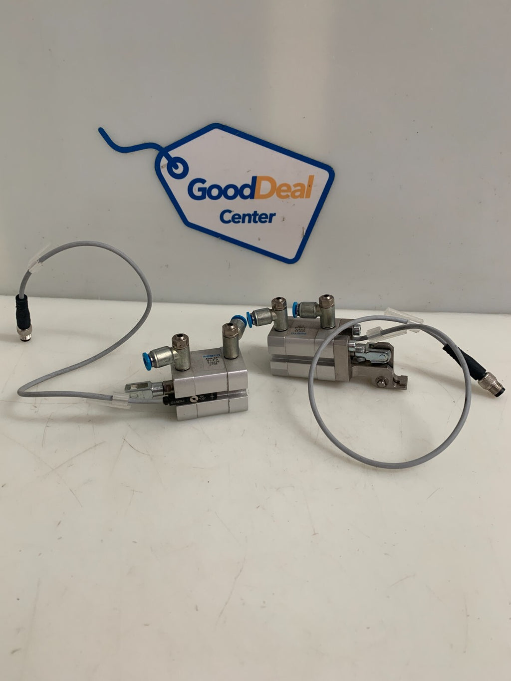 LOT OF 2 FESTO COMPACT CYLINDER 536226 ADN-16-5-I-P-A W/FESTO SENSOR0