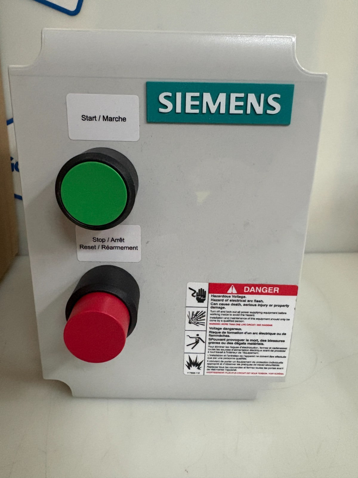 SIEMENS FULL VOLTAGE NON REVERSING MOTOR STARTER 3RE 311000A171AK61