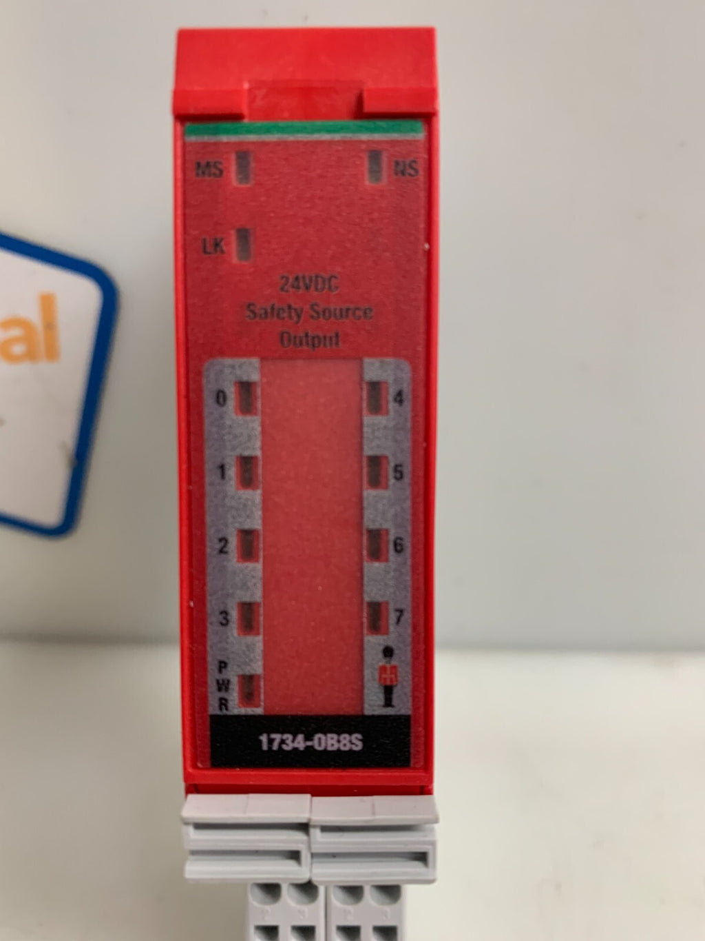 ALLEN BRADLEY 8 CHANNEL SAFETY SOURCING OUTPUT MODULE 1734-0B8S  SER B #193343