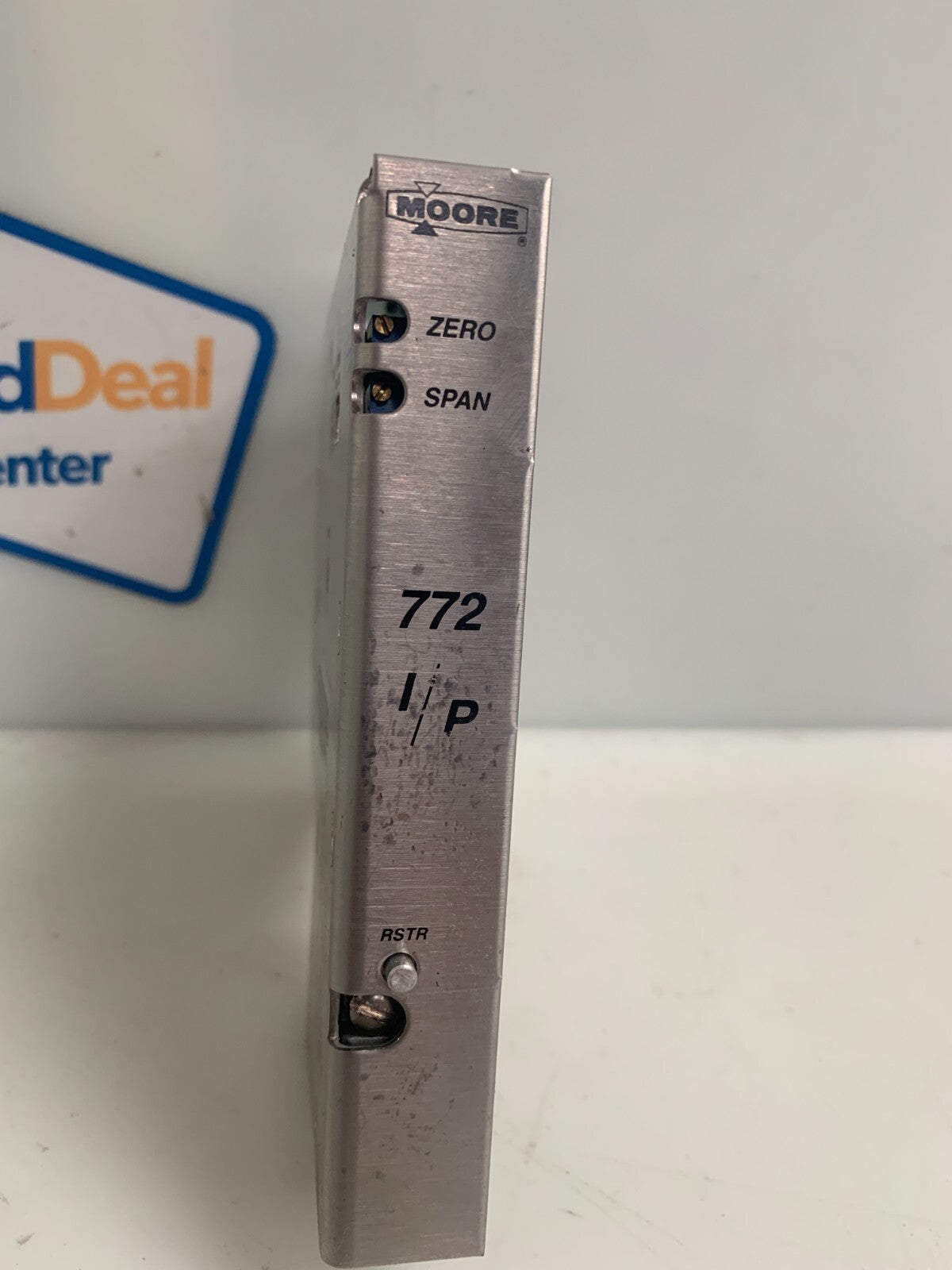 MOORE PRESSURE TRANSDUCER 772 RO 21F1