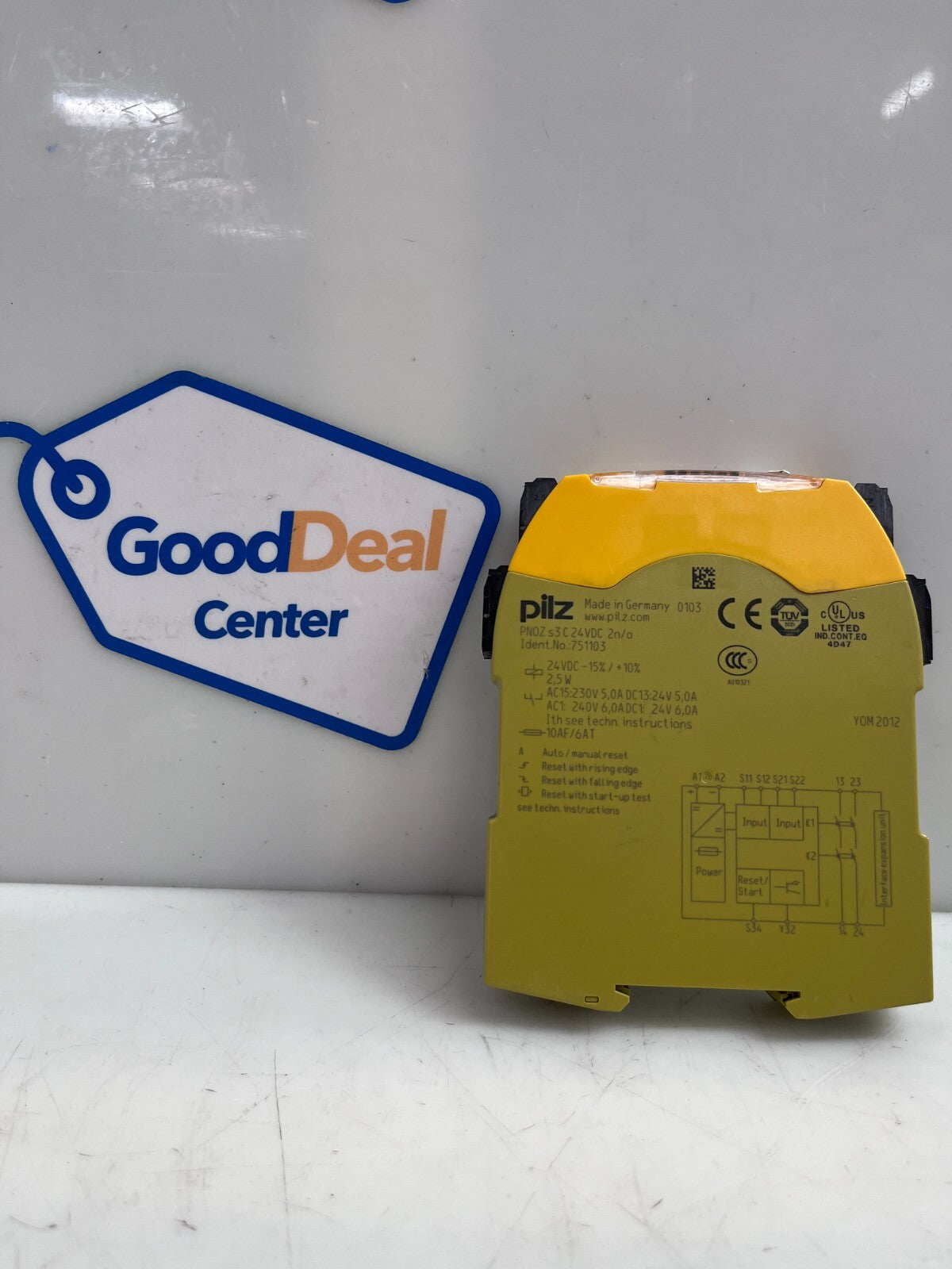 PILZ 751103 PNOZ s3 C 24VDC 2 n/o Safety Relay