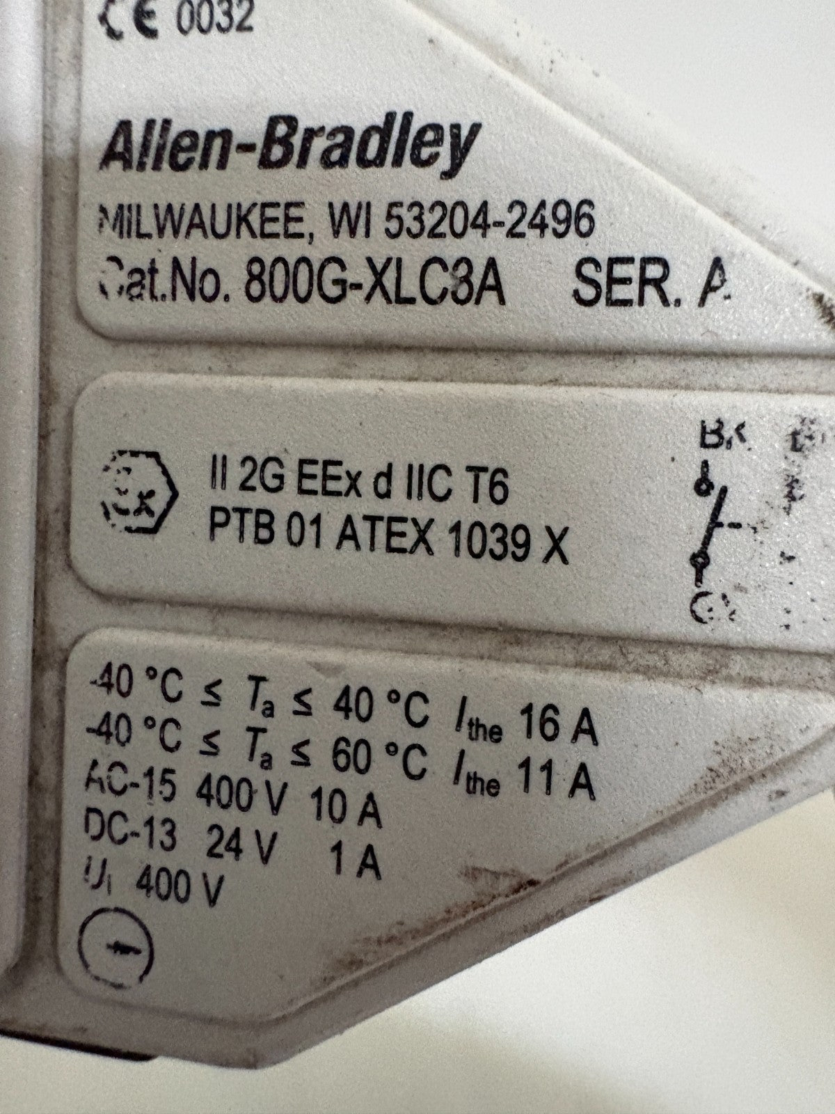 ALLEN BRADLEY RED STOP BUTTON 800G-XLC8A2