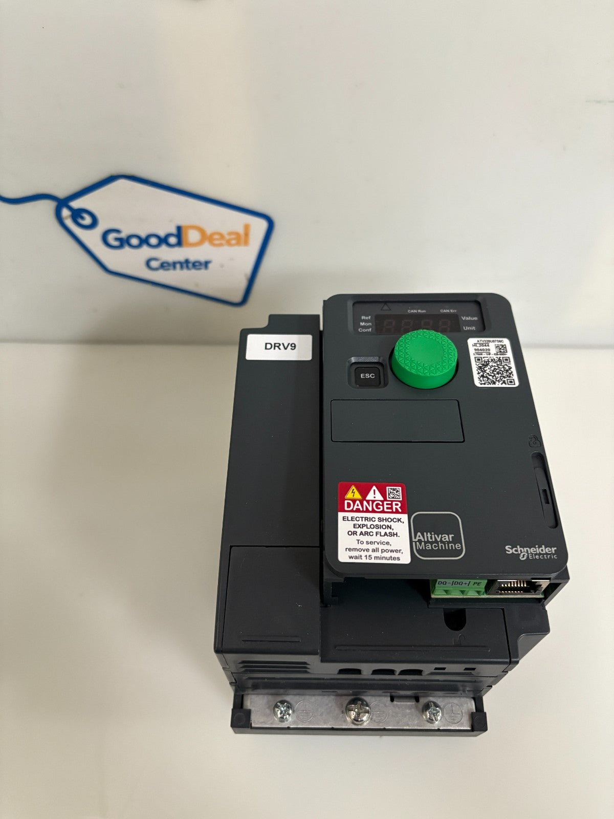 SCHNEIDER ALTIVAR MACHINE 320 MOTOR DRIVE 1HP ATV320U07S6C