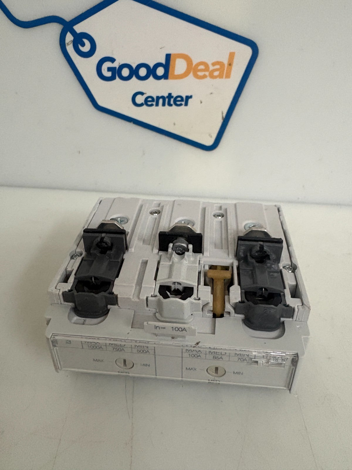 ALLEN BRADLEY MOLDED CASE CIRCUIT BREAKER 140G-HTF3-D100