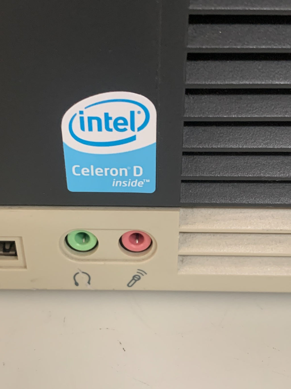 FUJITSU SIEMENS ESPRIMO E 5916 IQ9652