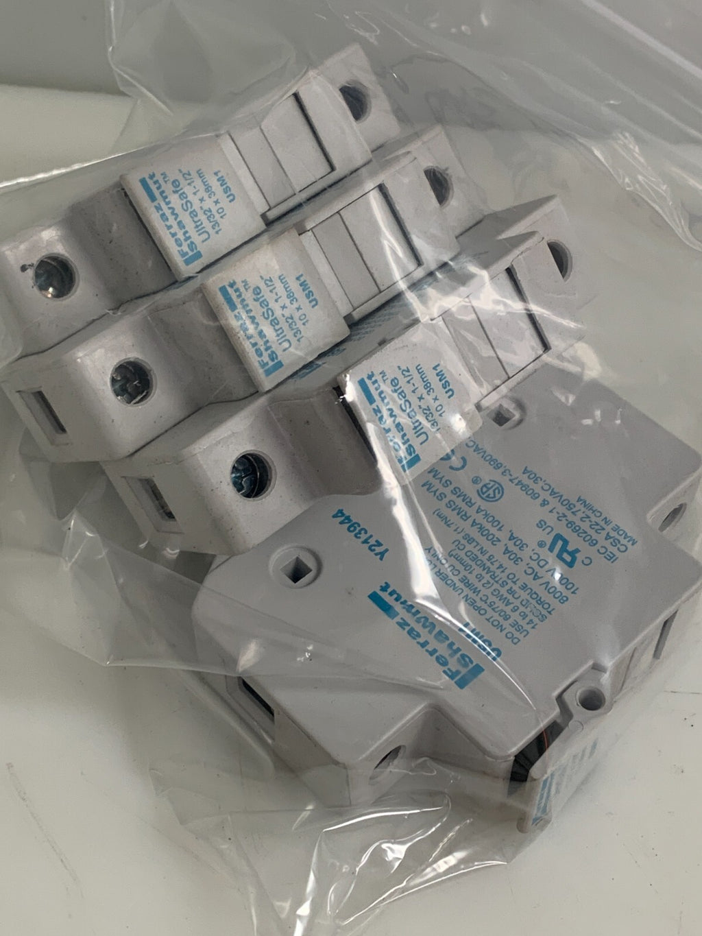 LOT OF 5 FERRAZ SHAWMUT ULTRA SAFE FUSE HOLDER USM1 W/FUSE3