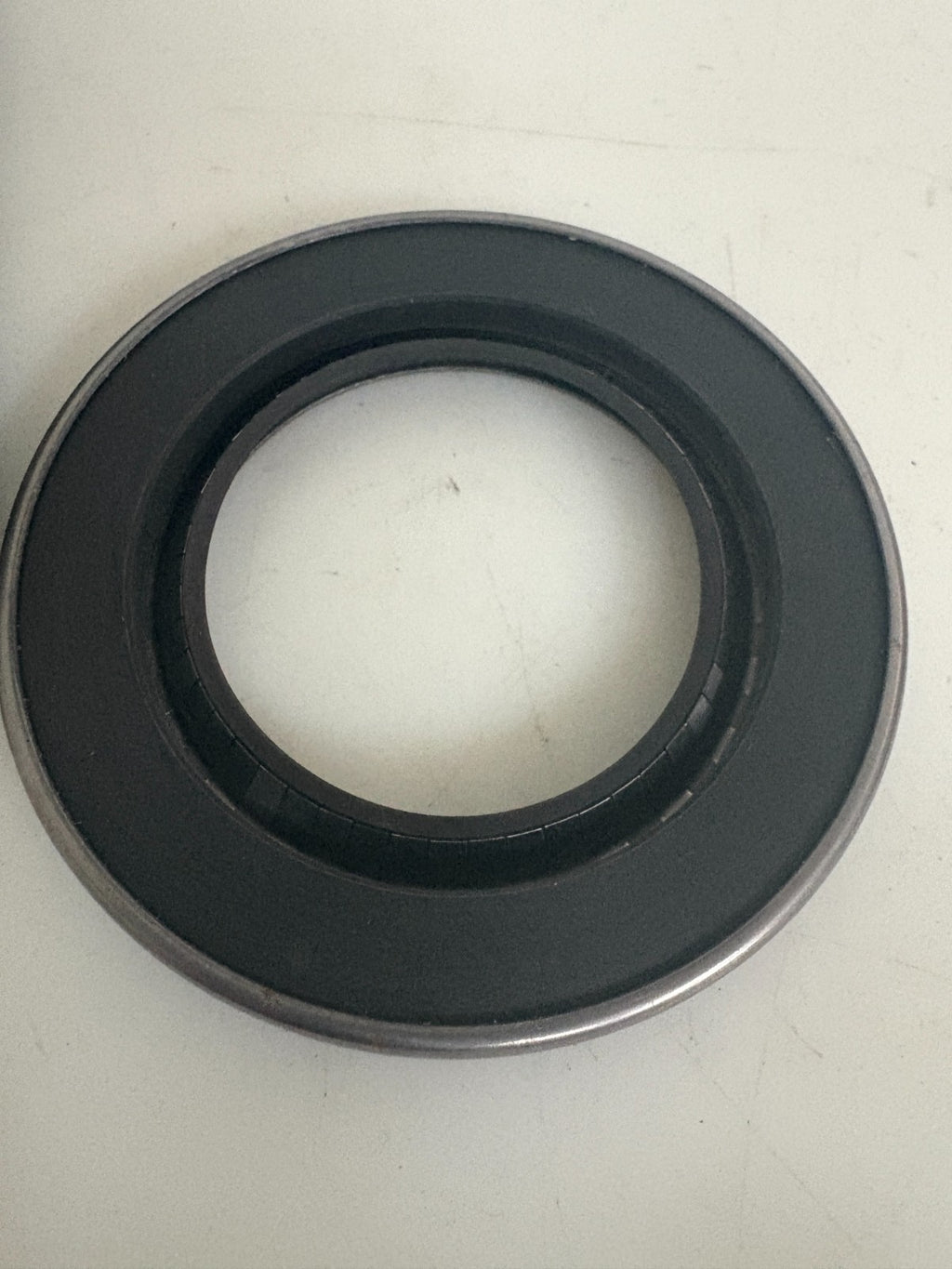 GARLOCK KLOZURE ISOLATOR BEARING SEAL 21158-1069