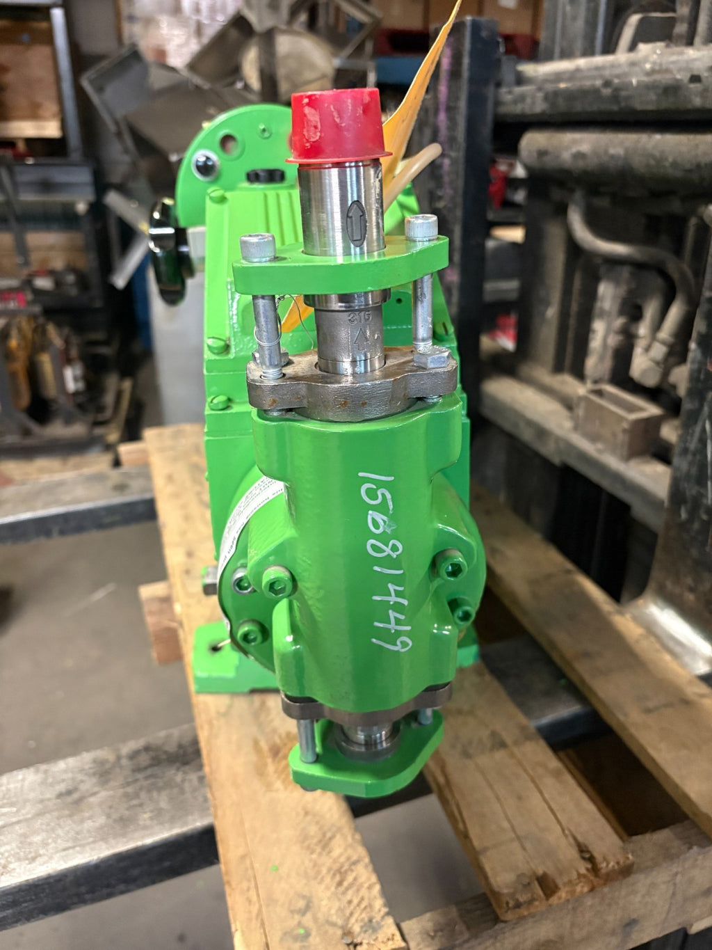 PULSAFEEDER 7120 DIAPHRAGM METERING PUMP 7120H-S-AE5