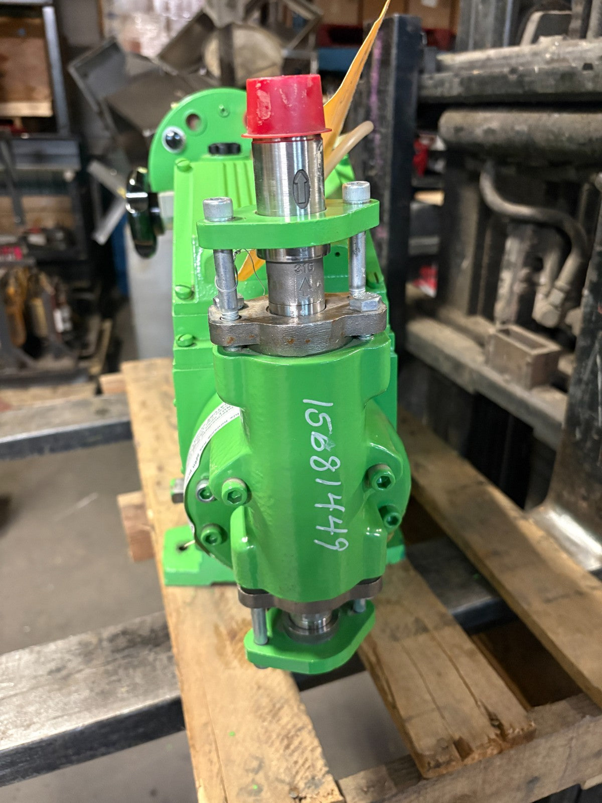 PULSAFEEDER 7120 DIAPHRAGM METERING PUMP 7120H-S-AE5