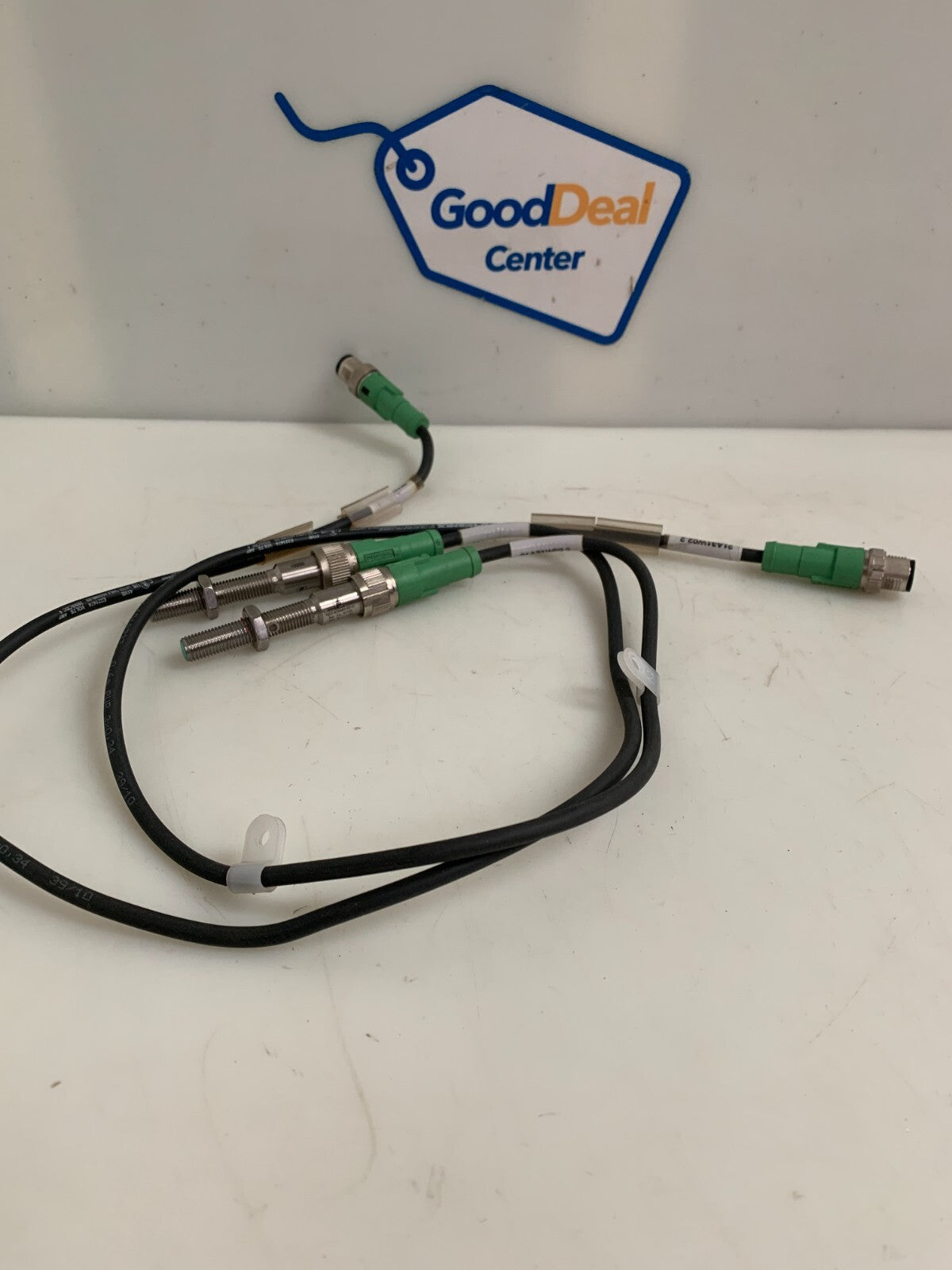 LOT OF 2 PEPPERL & FUCHS INDUCTIVE SENSOR NJL5-8GM40-E2-V1 W/CONNECTOR CABLE