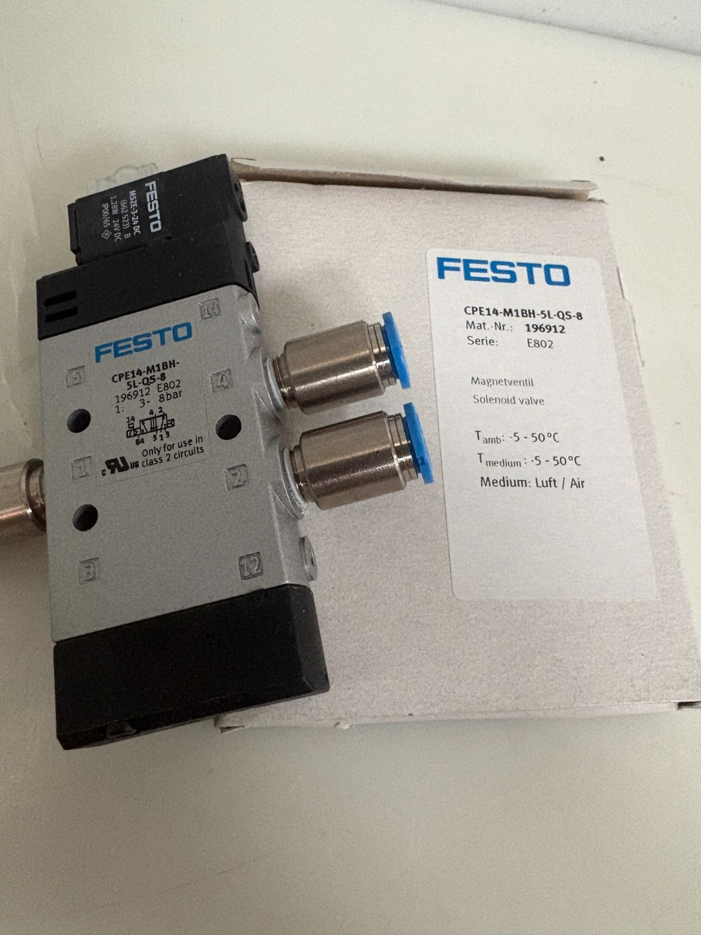 FESTO SOLENOID VALVE CPE14-M1BH-5L-QS-8 #1969121