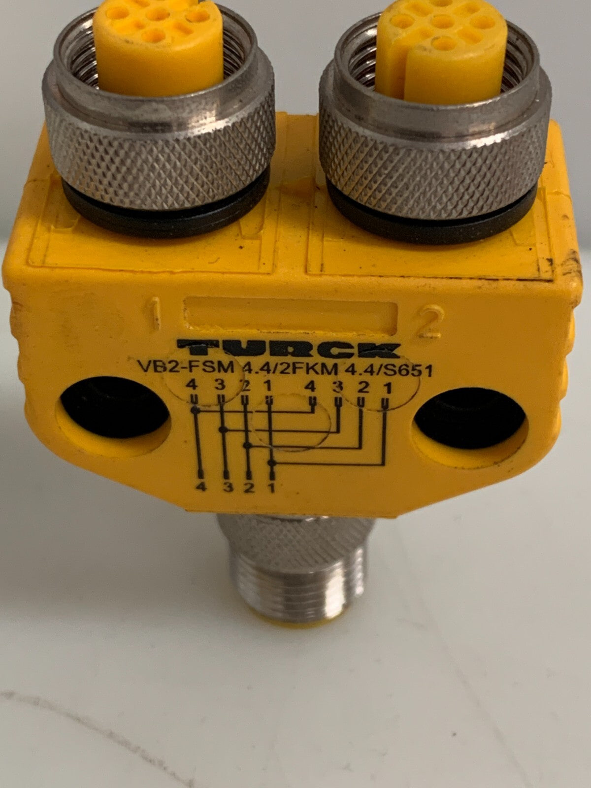 TURCK SPLITTER CONNECTOR VB2-FSM 4.4/2FKM 4.4/S651
