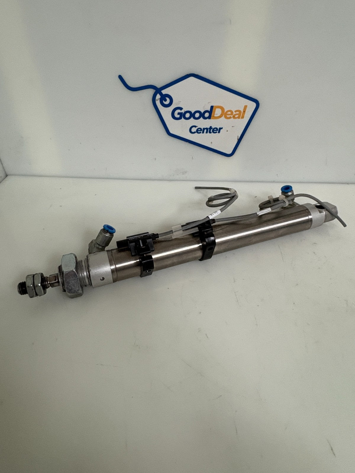 FESTO PNEUMATIC CYLINDER DSNU-25-PPS-A 26688848 W/2 SENSOR0