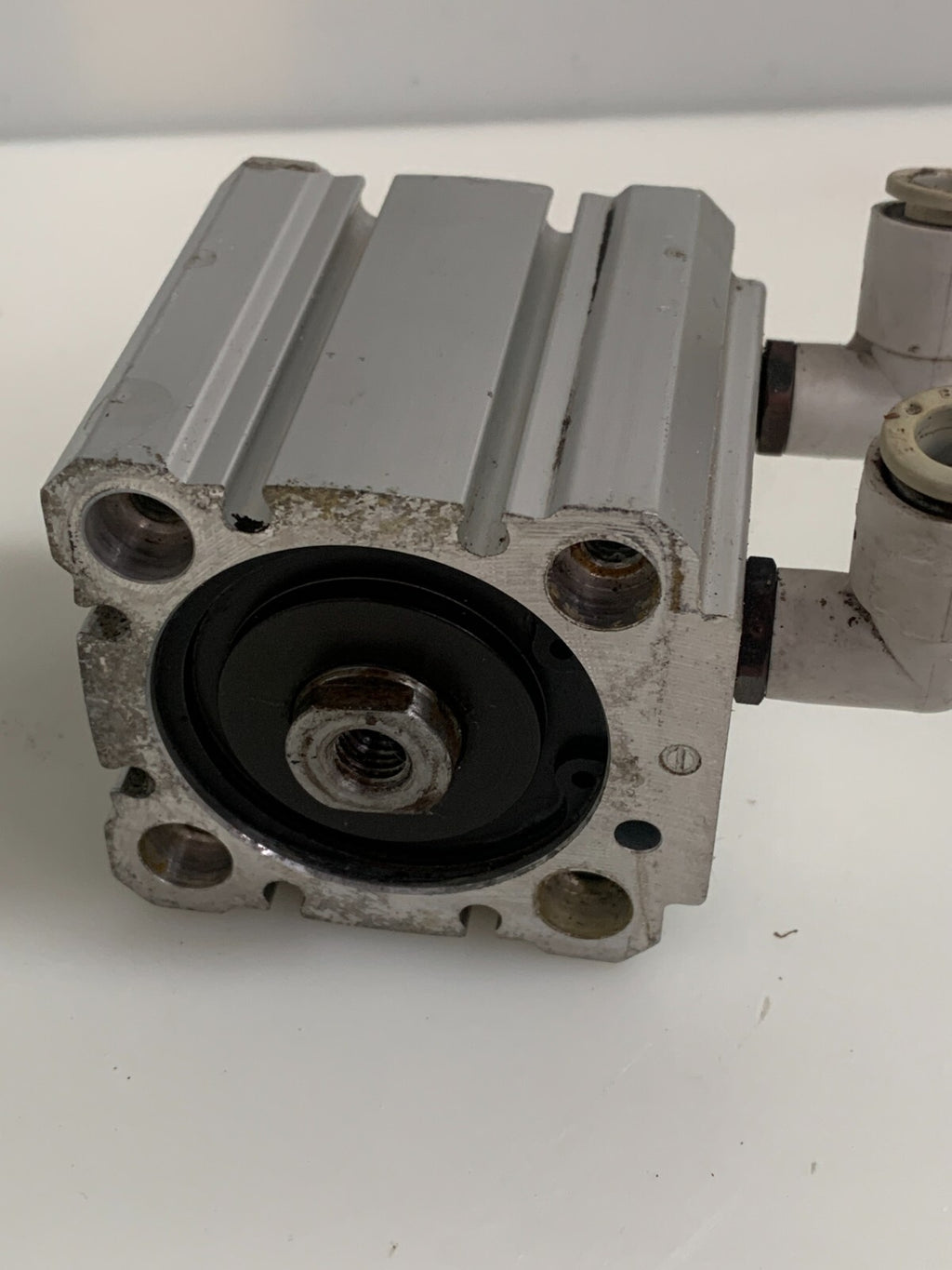 PHD PNEUMATIC CYLINDER CRS6U 40X25-BB-WD
