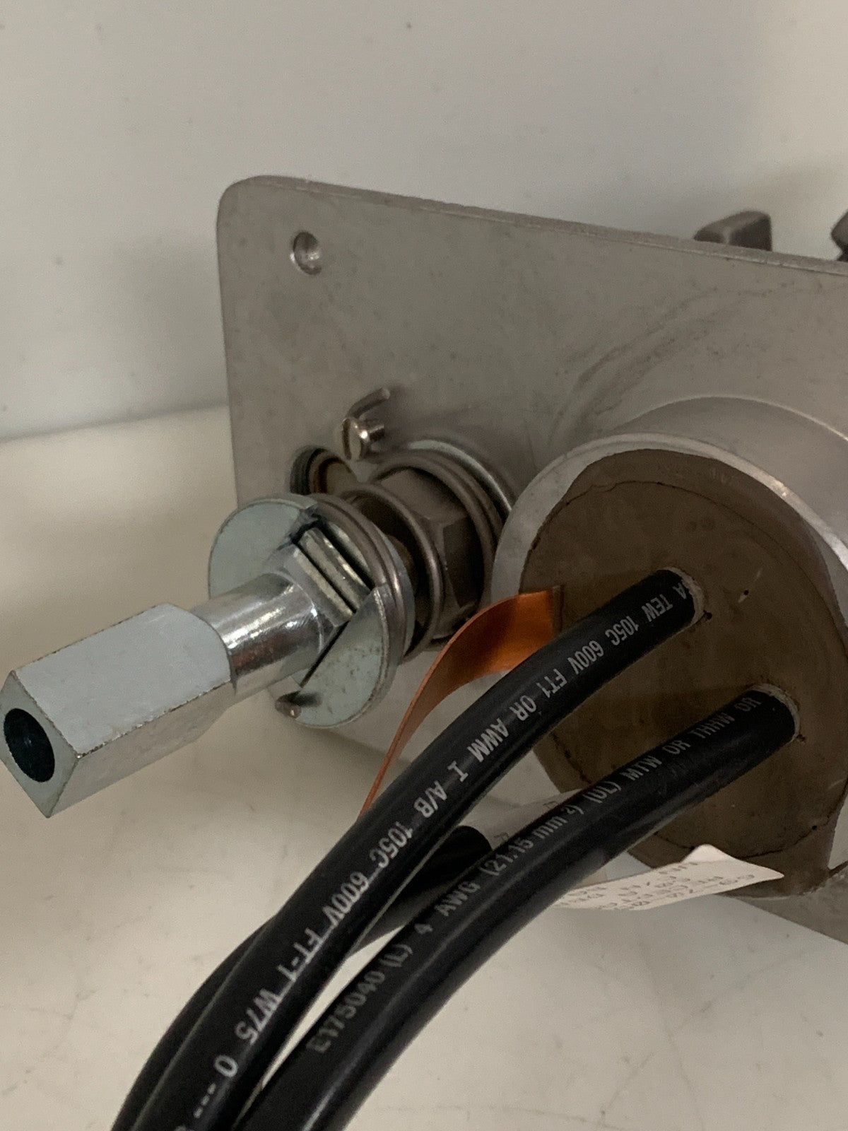 CROUSE HINDS RECEPTACLE CONNECTOR 7548D H2L6
