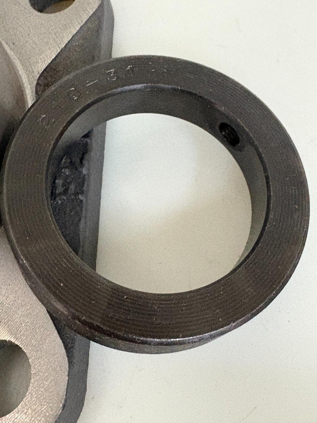 IPTCI 1 15/16 FLANGE BEARING SAF 210 31 G2