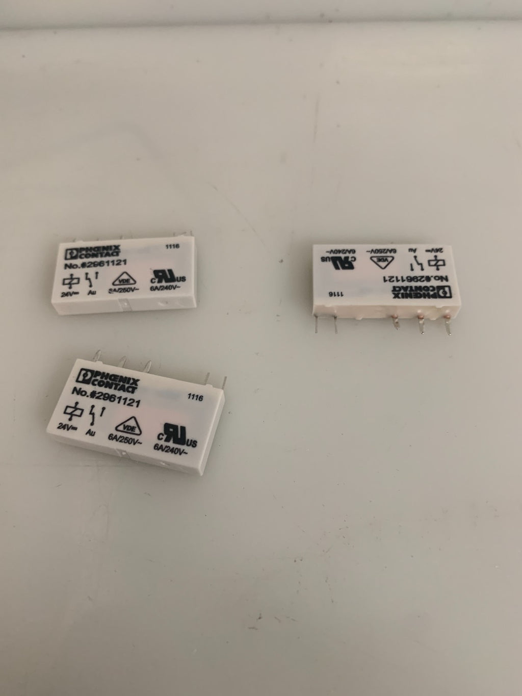 LOT OF 3 PHOENIX CONTACT 2961121 RELAY