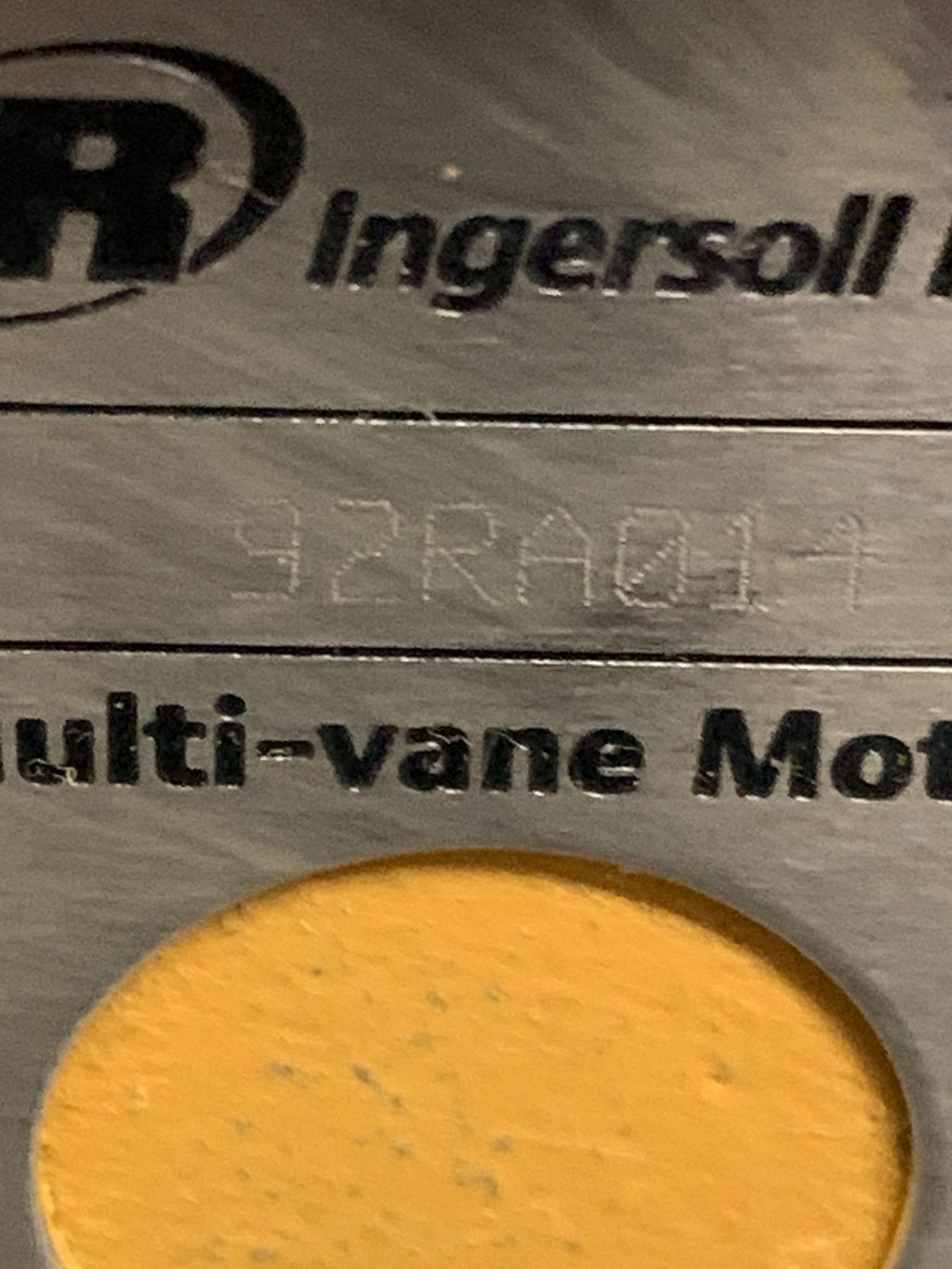 INGERSOLL RAND REVERSIBLE MULTI VANE AIR MOTOR 8.15 HP 92RA014  682 RPM4