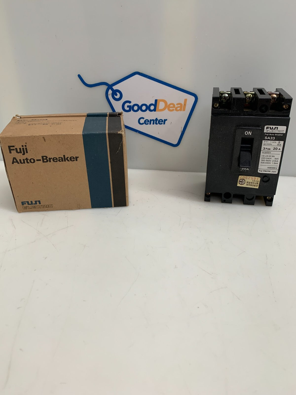 Fuji Electric SA33 Auto Breaker 20A 600V0
