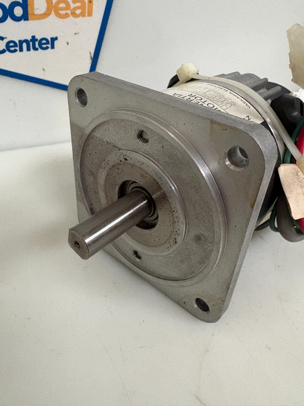 YASKAWA ELECTRIC CORP MINERTIA MOTOR UTOPI-250SC UGRMEM-04SA2XE