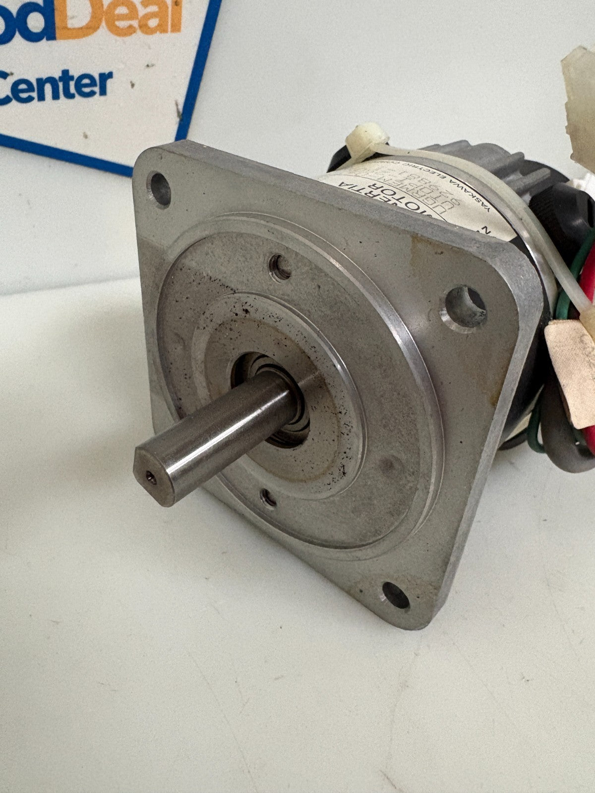 YASKAWA ELECTRIC CORP MINERTIA MOTOR UTOPI-250SC UGRMEM-04SA2XE