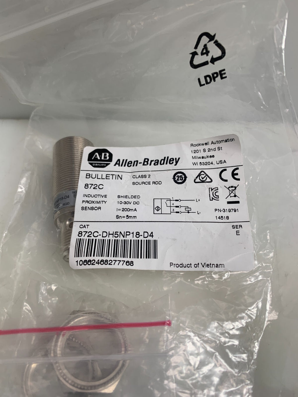 ALLEN BRADLEY 872C-DH5NP18-D4 Inductive Proximity Sensor