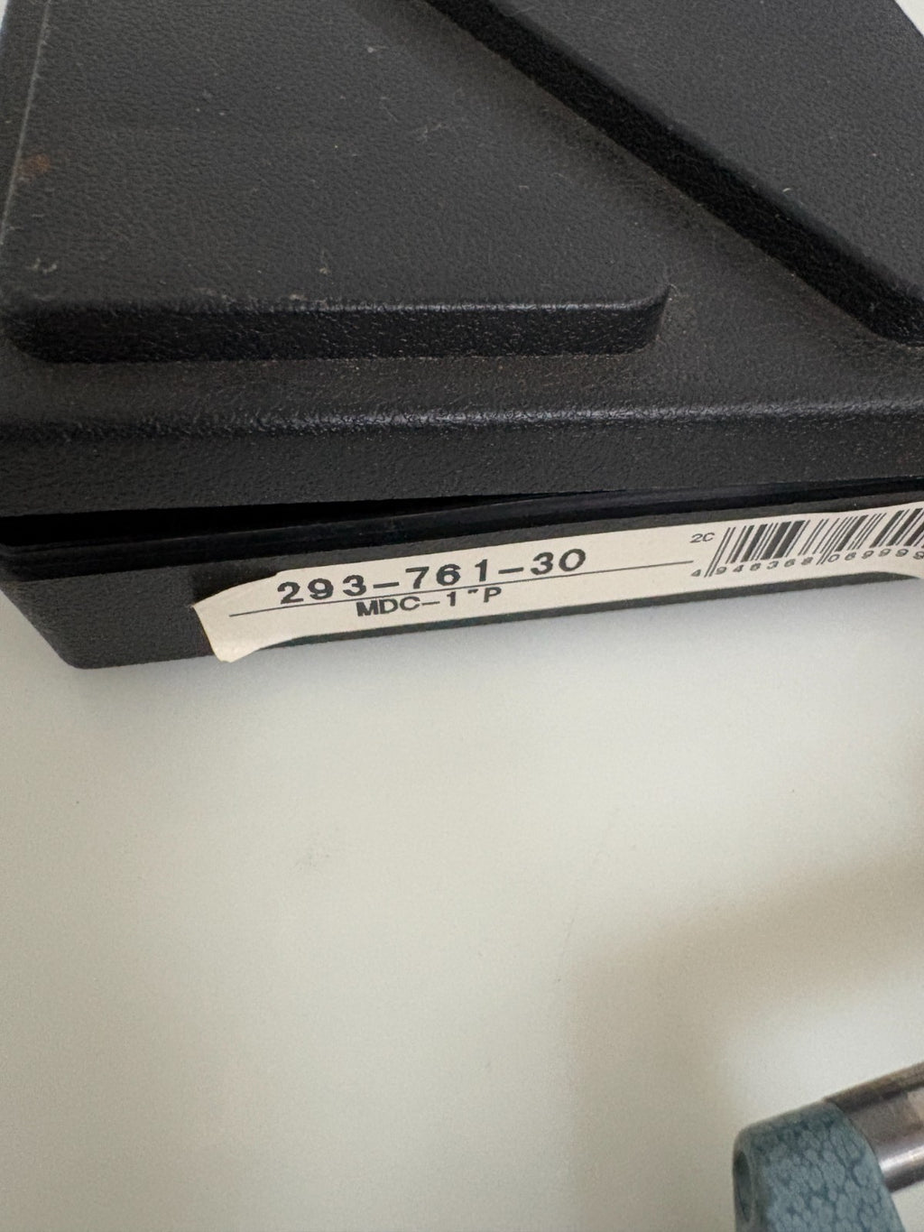 MITUTOYO 0-1" DIGITAL MICROMETER IN CASE 293-761-30