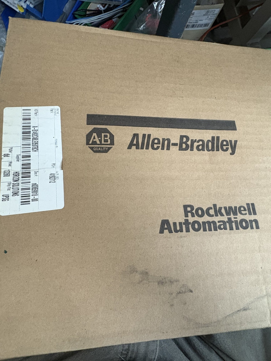 ALLEN BRADLEY I/O MODULE READY CORDSET CABLE 2.5M 1492-CABLE050TBCH C4