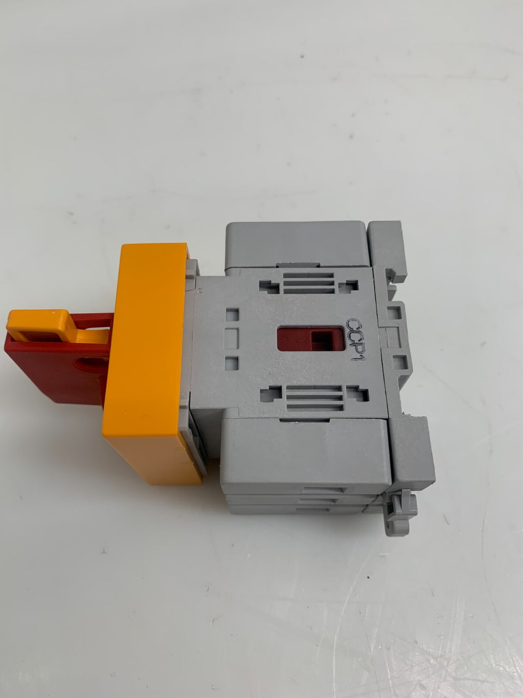 ALLEN BRADLEY  3 Pole Isolator Switch    194E-A32-1753-R2