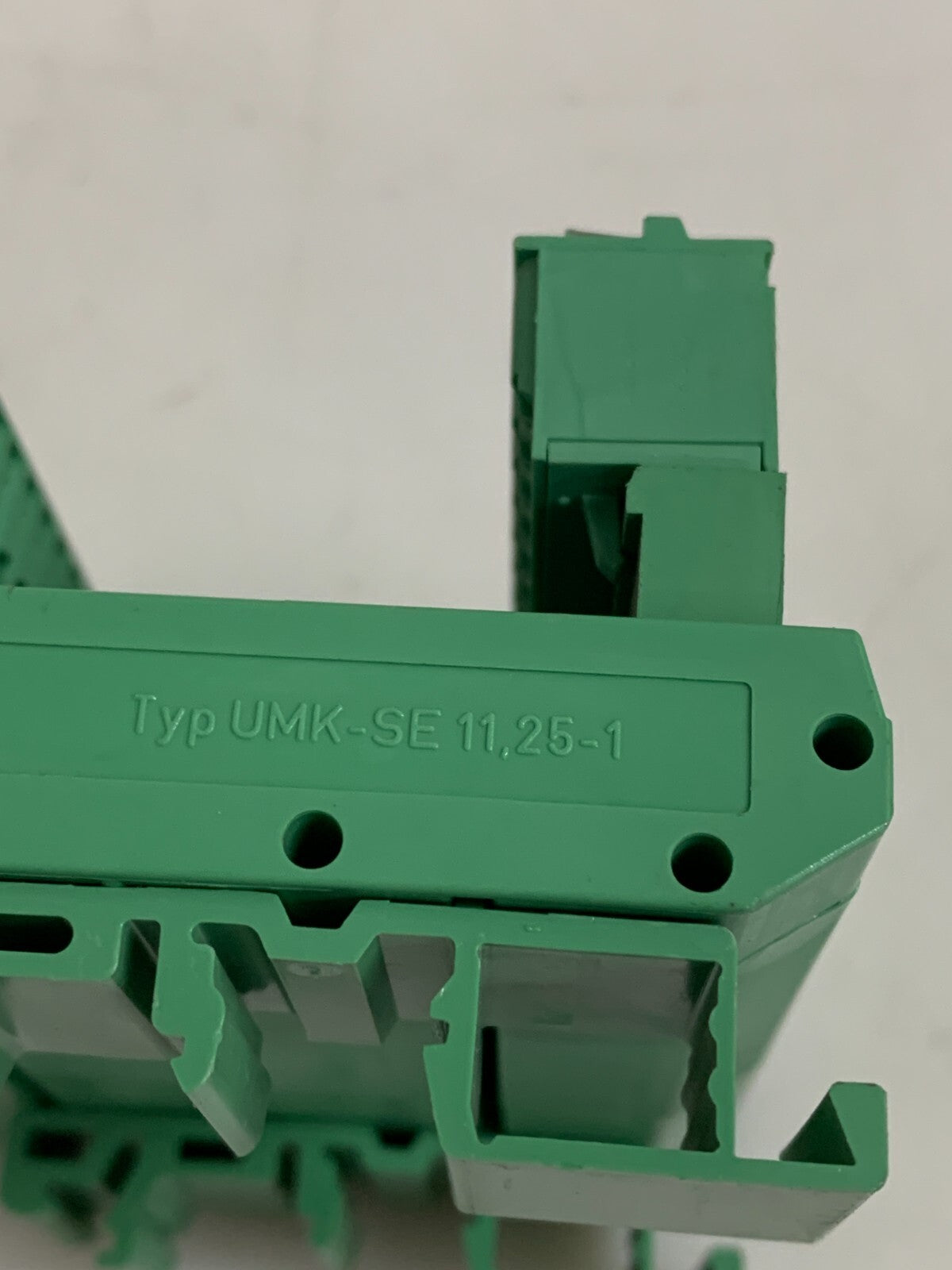 PHOENIX CONTACT 32 PIN TERMINAL BLOCK 8 CHANNEL