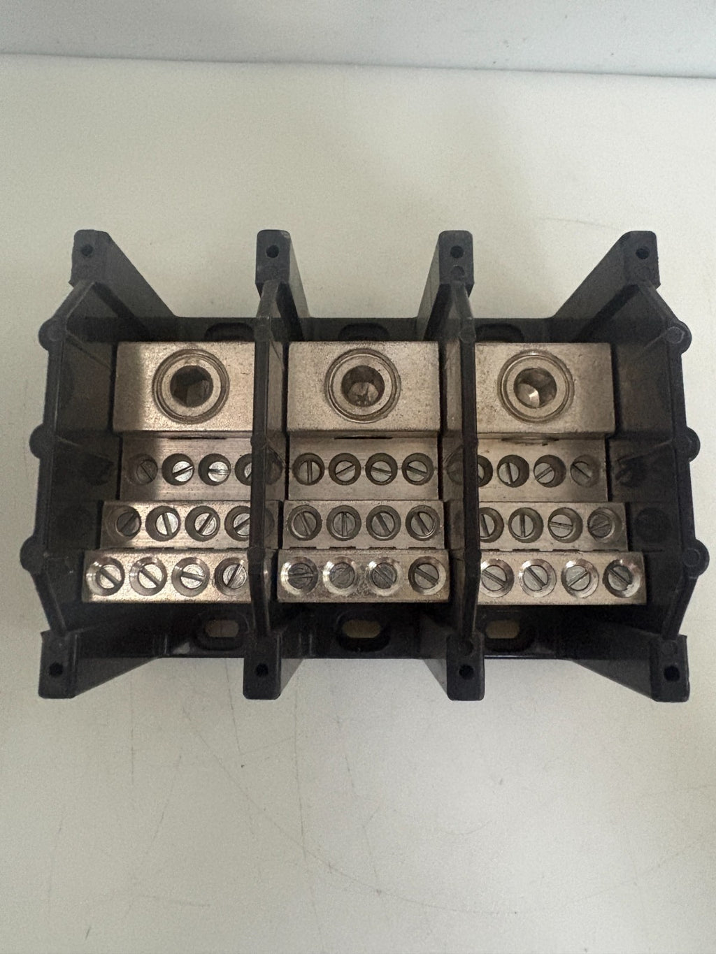 EDISON DISTRIBUTOR BLOCK PB3123 1