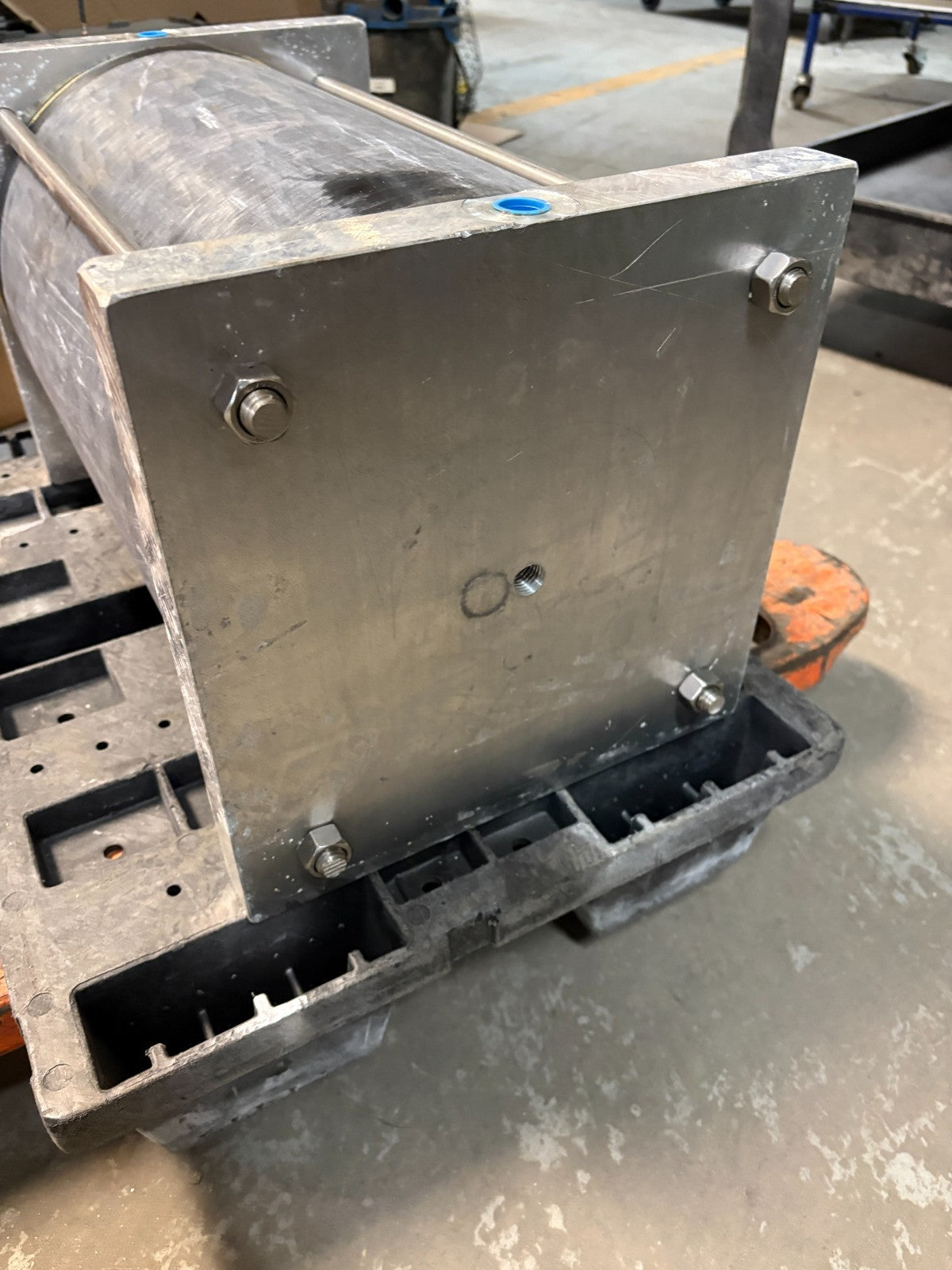 NORTH PORT VALVES PNEUMATIC CYLINDER NPVAC12165RRSLOCK #23-22488896