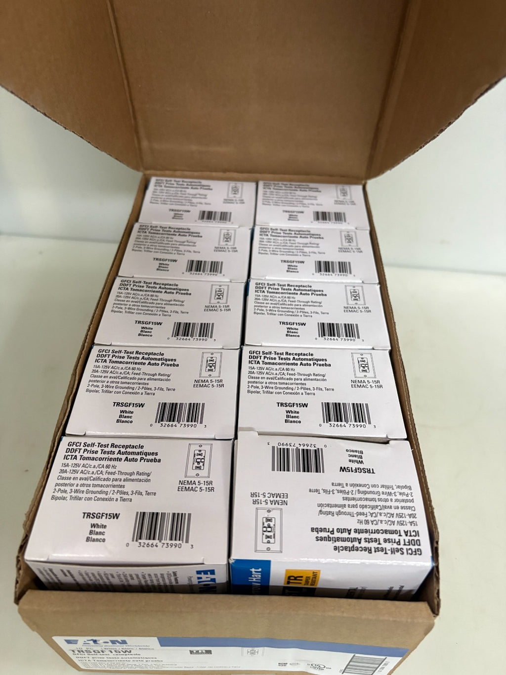 EATON GFCI SELF TEST RECEPTACLE TRS GF15W 10 IN BOX3