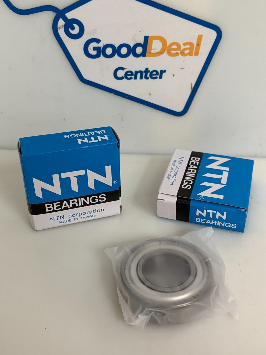 LOT OF 2 NTN DEEP GROOVE BEARING 6206Z