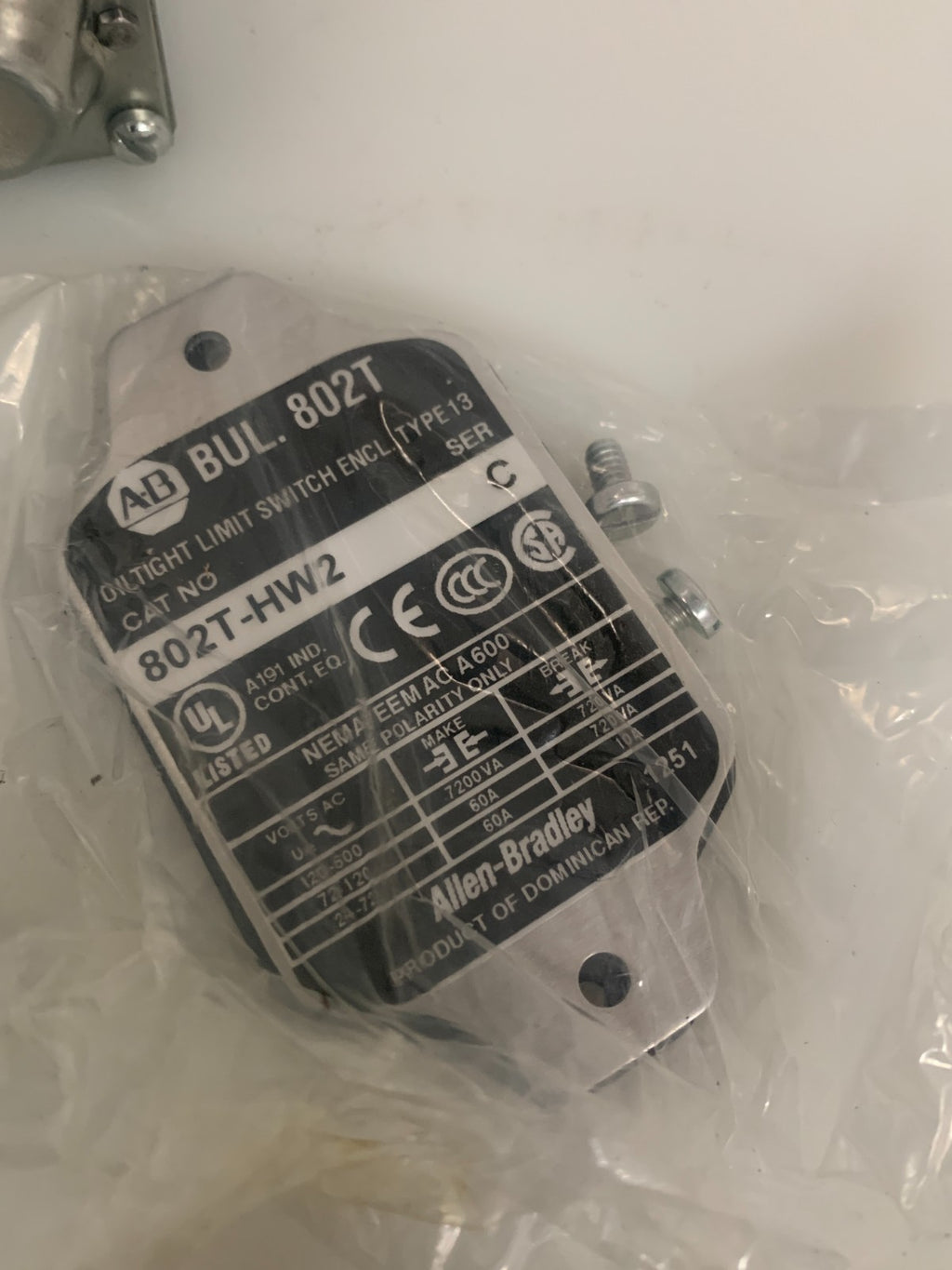ALLEN BRADLEY LIMIT SWITCH 802T-HW22