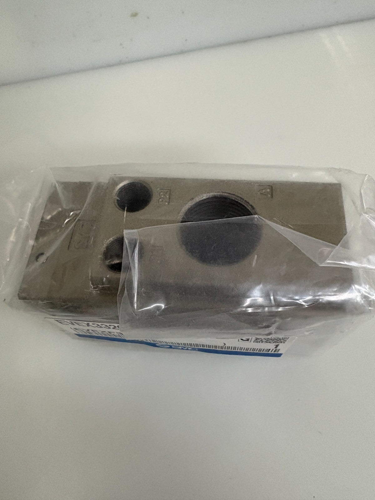 SMC AIR OPERATED POWER VALVE EVEX 3320-04F