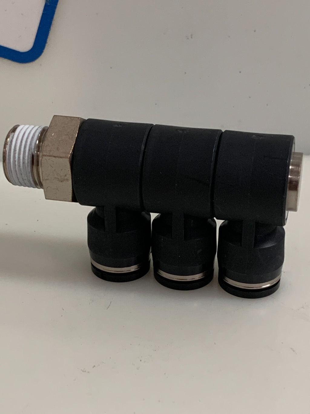 PISCO PHT10-03 CONNECTOR HP TRIPLE ELBOW 10MM 0100-3245