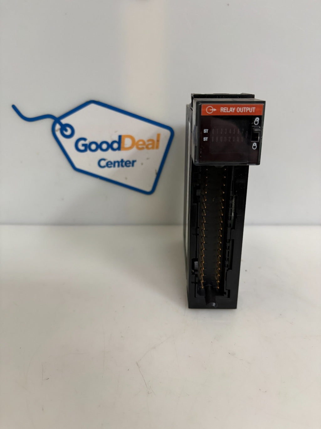ALLEN BRADLEY CONTROLOGIX 16 PT DIGITAL RELAY MODULE 1756-0W16I A0