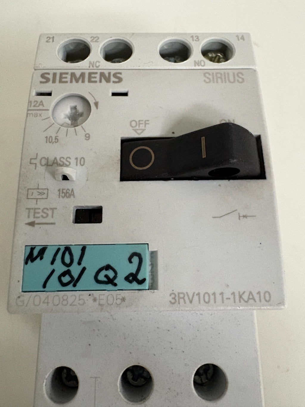 SIEMENS MOTOR CIRCUIT BREAKER 3RV1011-1KA10