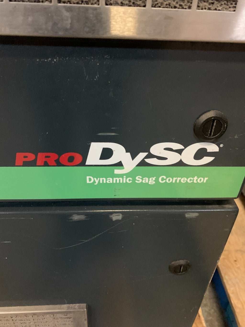 SoftSwitching 100/110 Amp ProDySC Dynamic Sag Corrector w/ manual