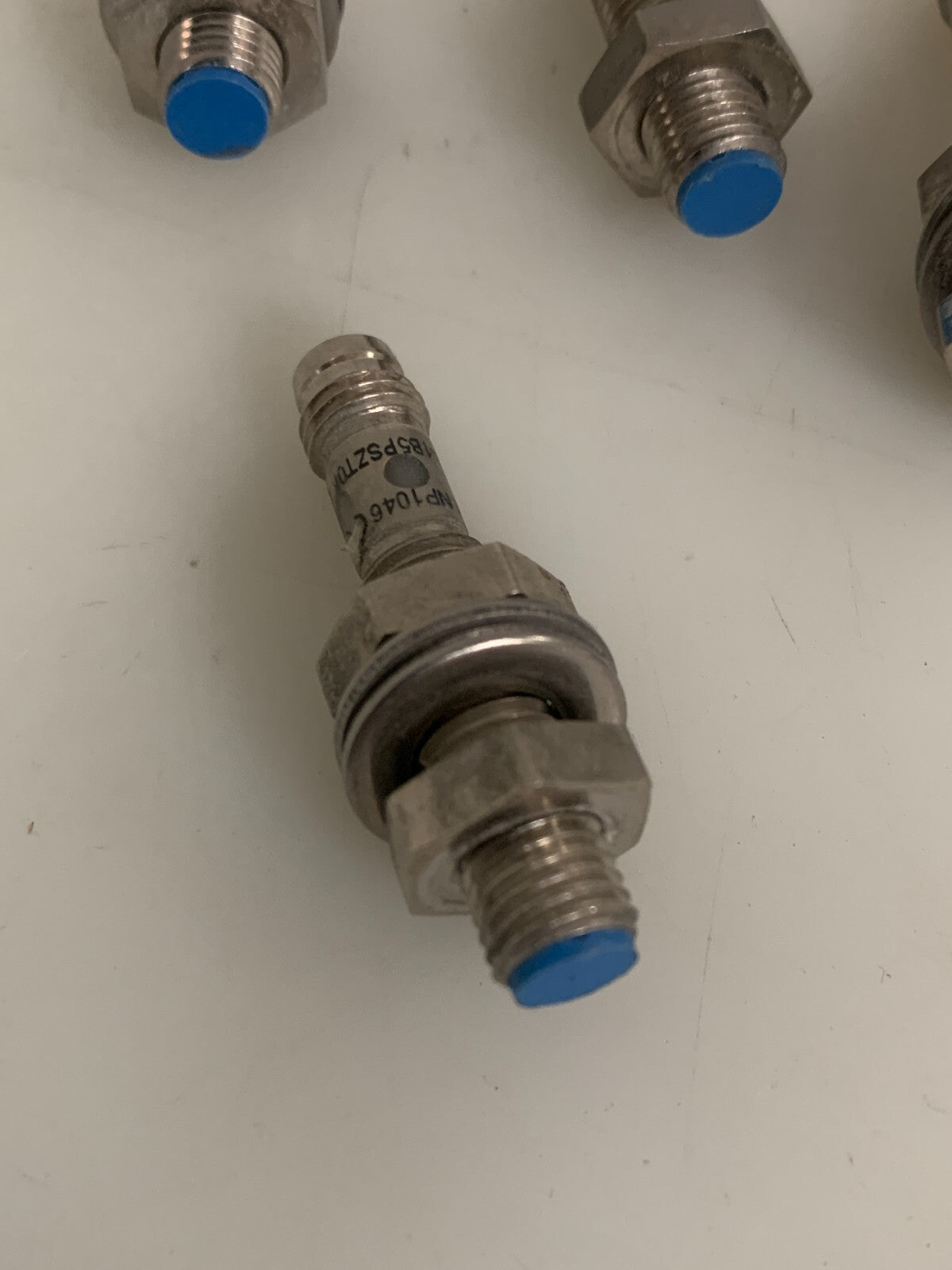 LOT OF 4 SICK INDUCTIVE PROXIMITY SENSOR IME08-1B5PSZTOK